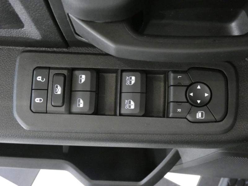 2025 Ram 2500 - Image 21 of 21