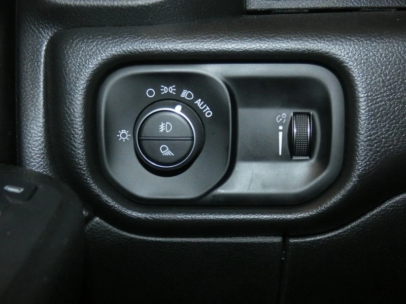 2025 Ram 2500 - Image 18 of 21
