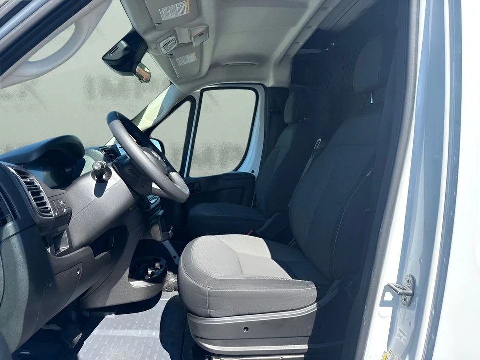 2025 Ram 2500 - Image 9 of 27