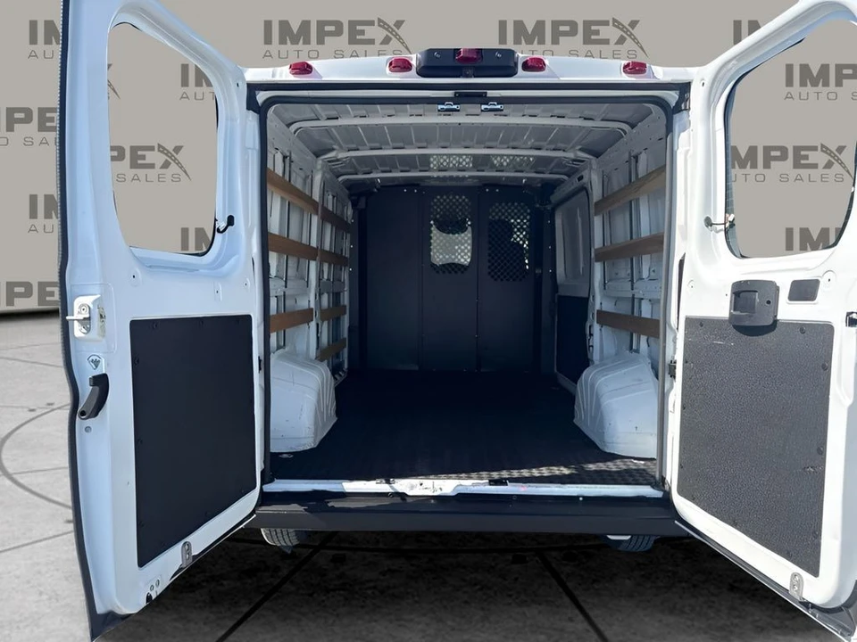 2025 Ram 2500 - Image 20 of 27