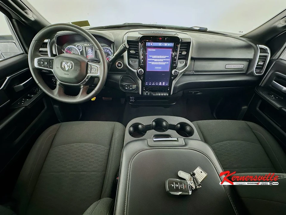 2025 Ram 2500 - Image 10 of 24