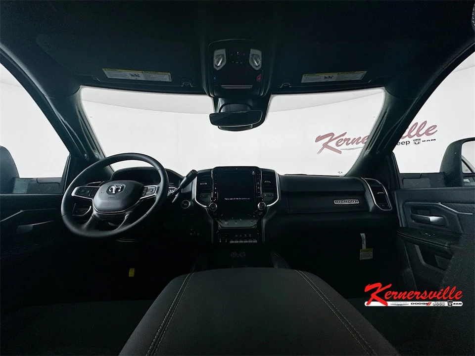 2025 Ram 2500 - Image 9 of 12