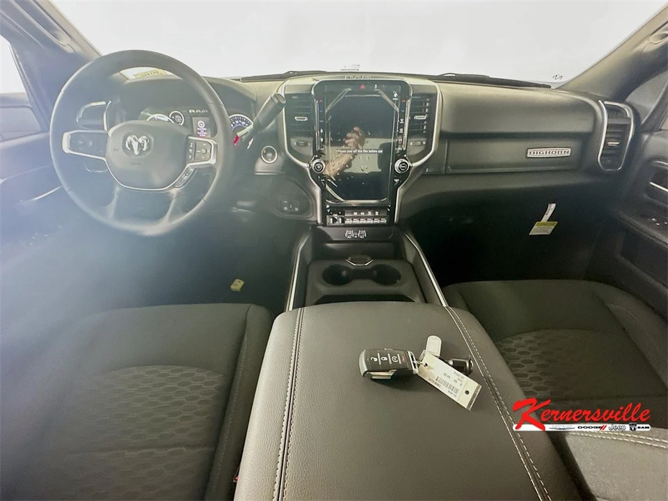 2025 Ram 2500 - Image 9 of 12