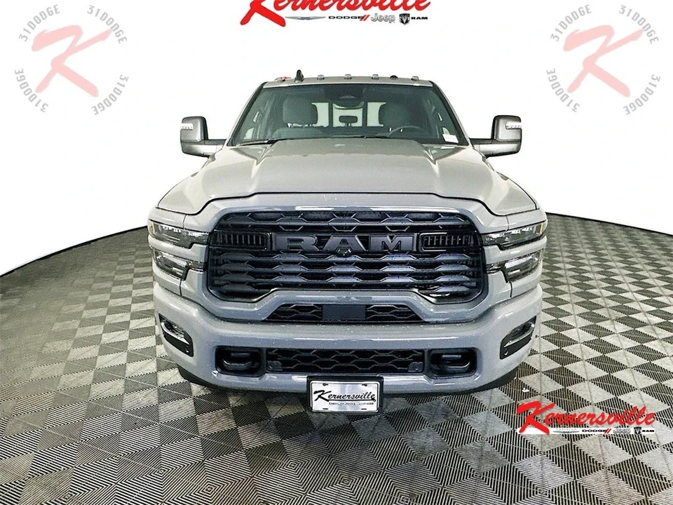2025 Ram 2500 - Image 3 of 12