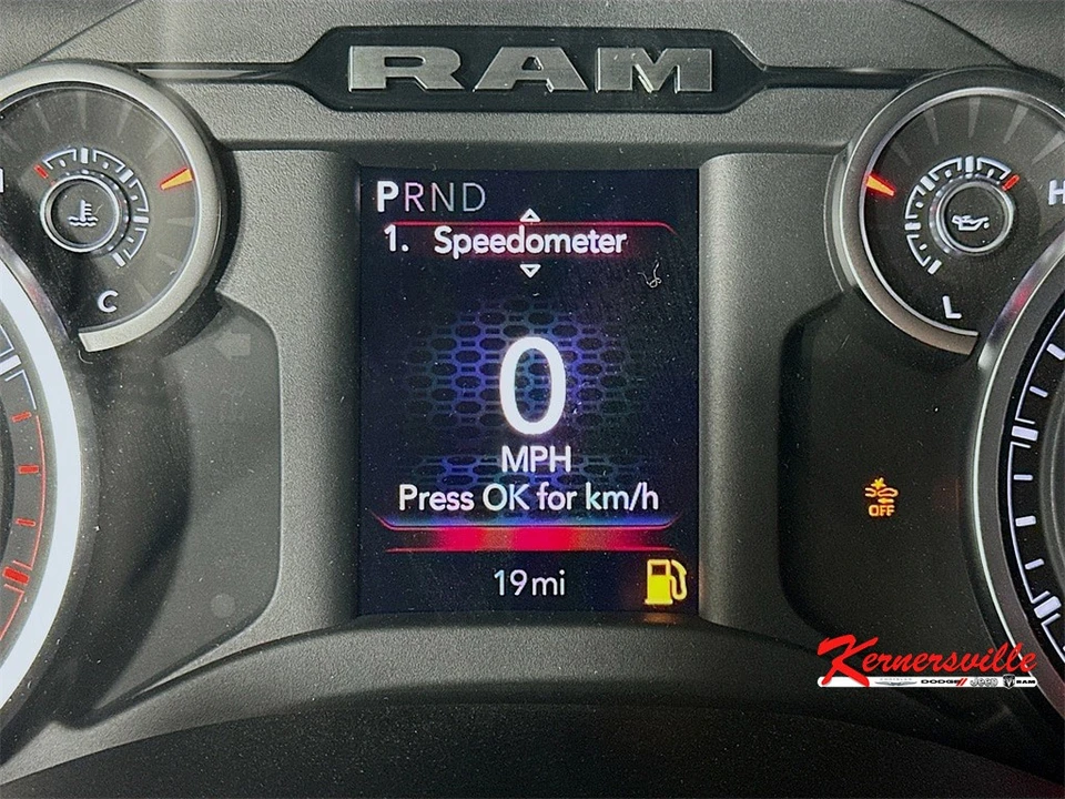 2025 Ram 2500 - Image 11 of 12