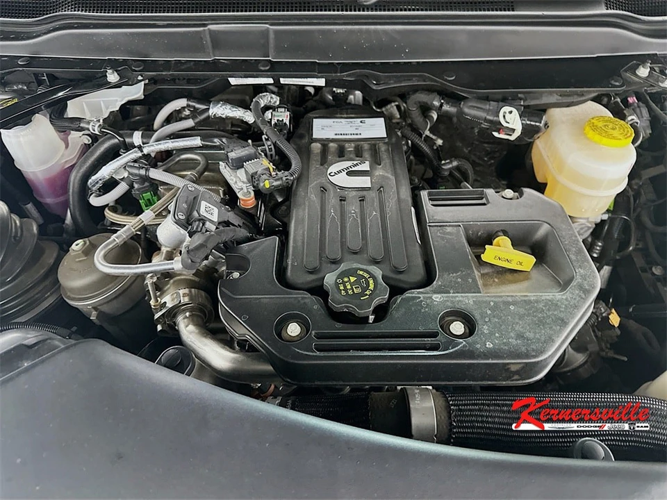2025 Ram 2500 - Image 18 of 21