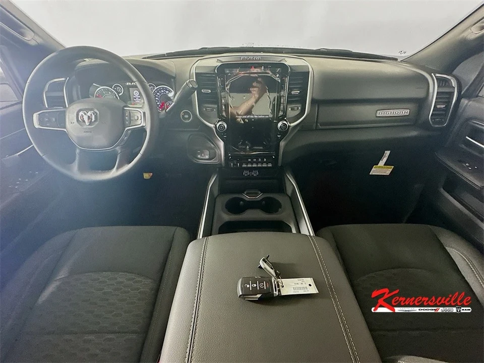2025 Ram 2500 - Image 9 of 12