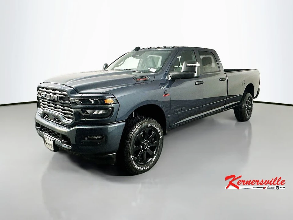 2025 Ram 2500 - Image 3 of 12