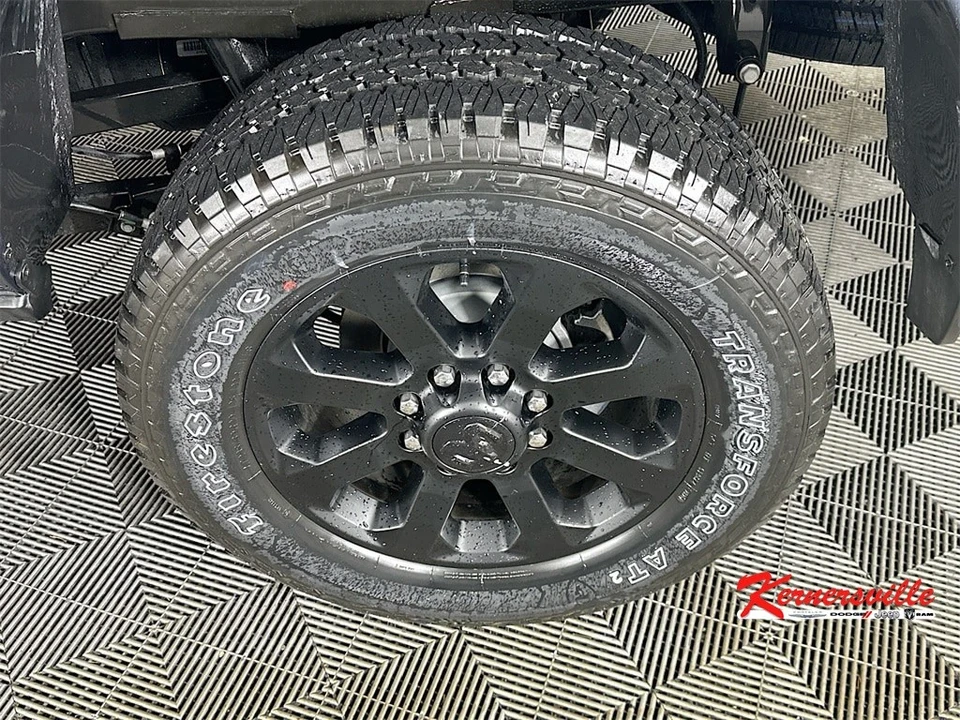 2025 Ram 2500 - Image 17 of 21
