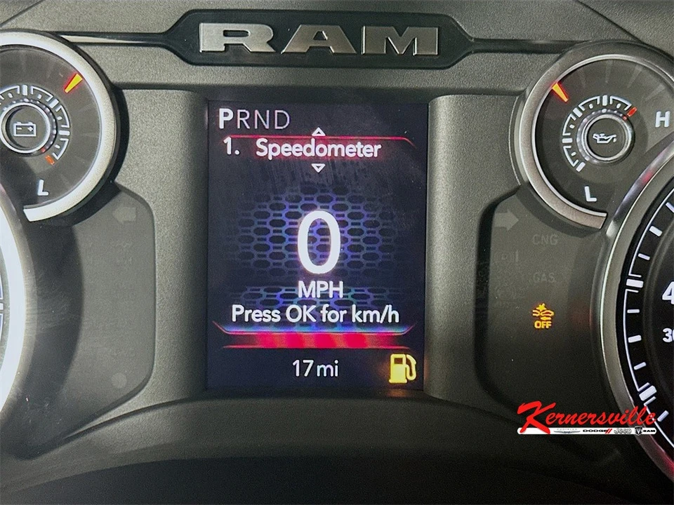 2025 Ram 2500 - Image 11 of 12