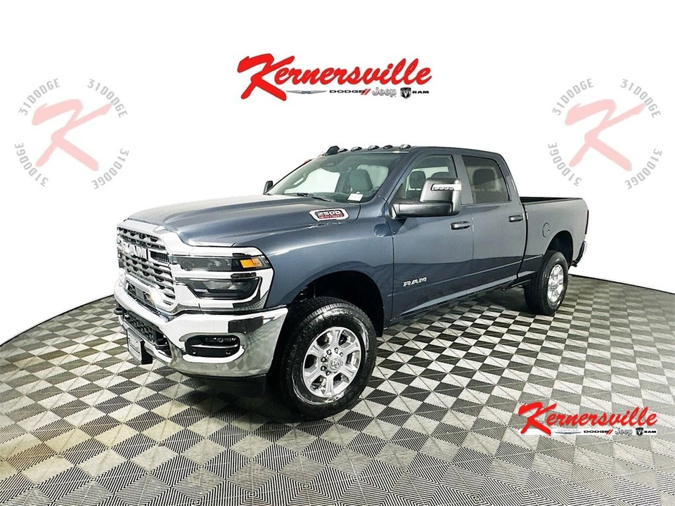 2025 Ram 2500 - Image 3 of 12