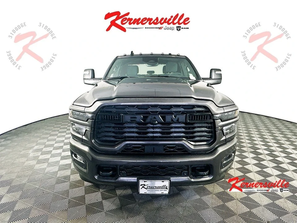 2025 Ram 2500 - Image 3 of 12