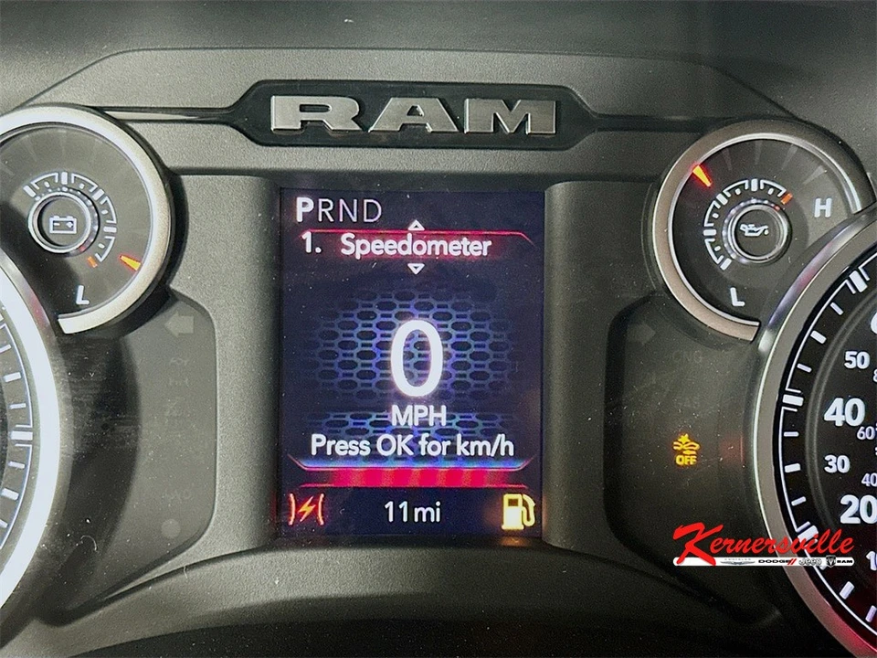 2025 Ram 2500 - Image 11 of 12