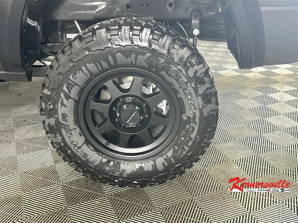 2025 Ram 2500 - Image 20 of 21