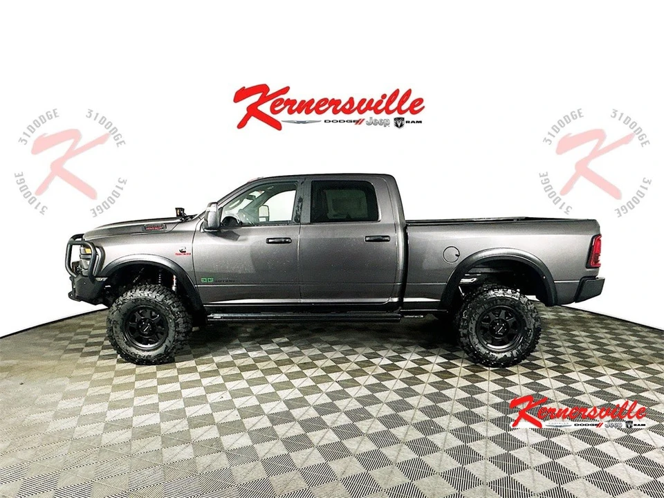 2025 Ram 2500 - Image 4 of 12