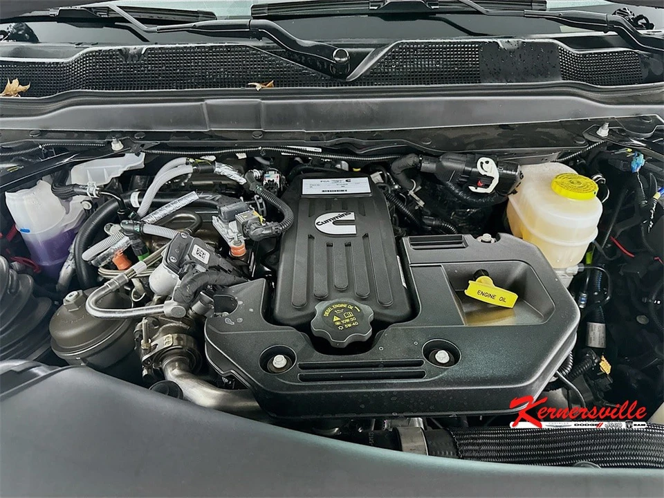 2025 Ram 2500 - Image 17 of 21