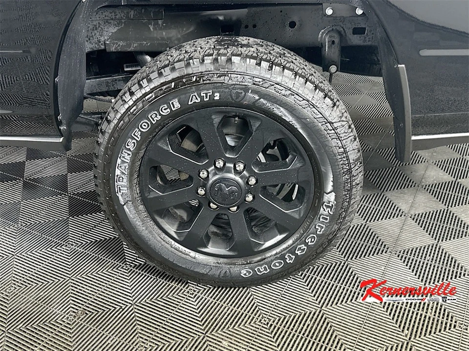 2025 Ram 2500 - Image 17 of 21