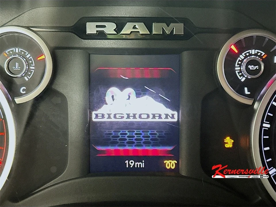 2025 Ram 2500 - Image 11 of 21