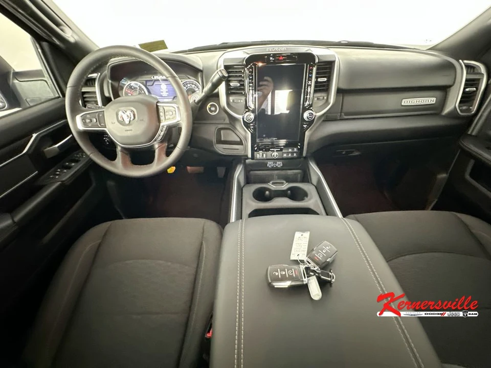 2025 Ram 2500 - Image 10 of 24