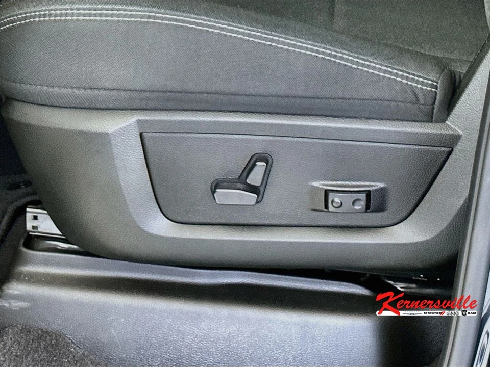 2025 Ram 2500 - Image 22 of 24