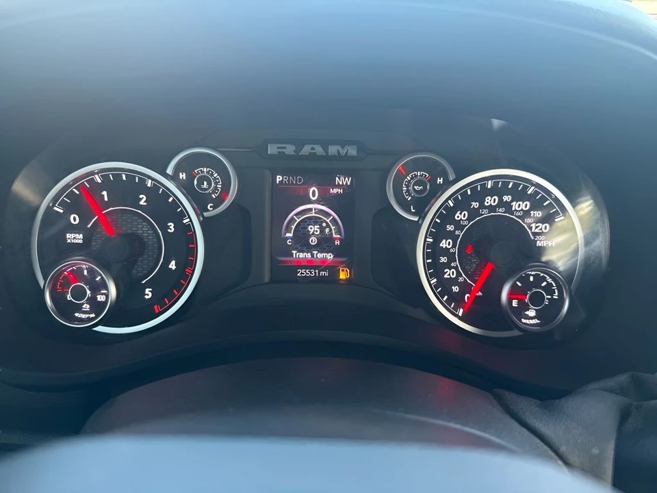 2025 Ram 2500 - Image 14 of 15