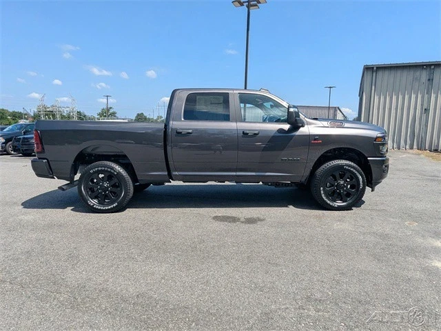 2025 Ram 2500 - Image 3 of 12
