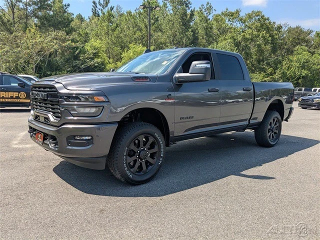2025 Ram 2500 - Image 8 of 12
