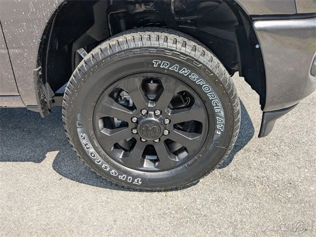 2025 Ram 2500 - Image 11 of 12