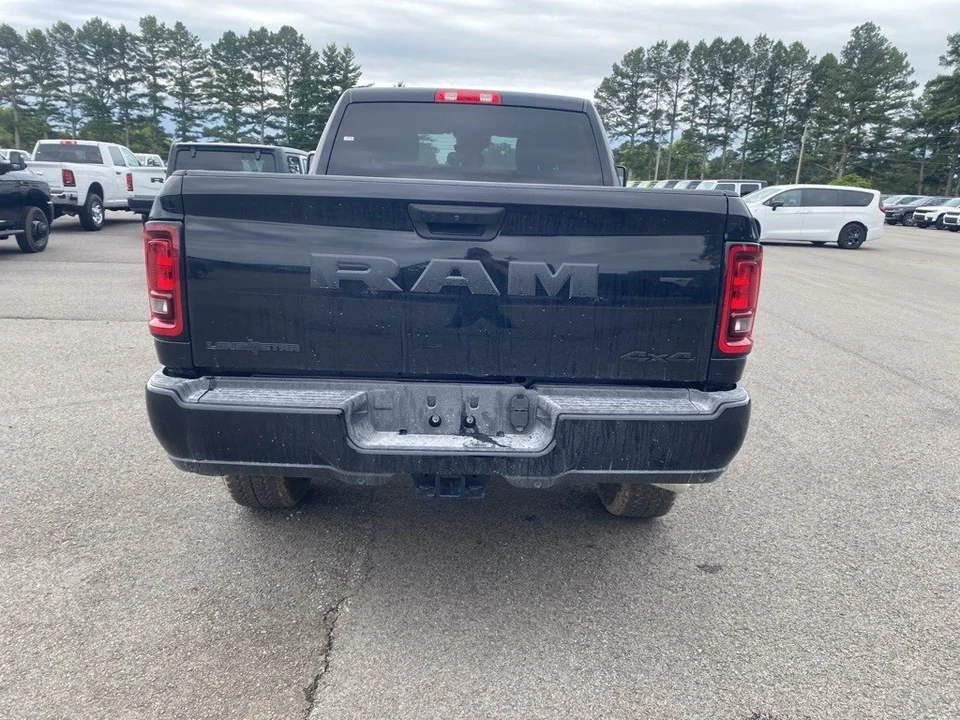 2025 Ram 2500 - Image 6 of 12