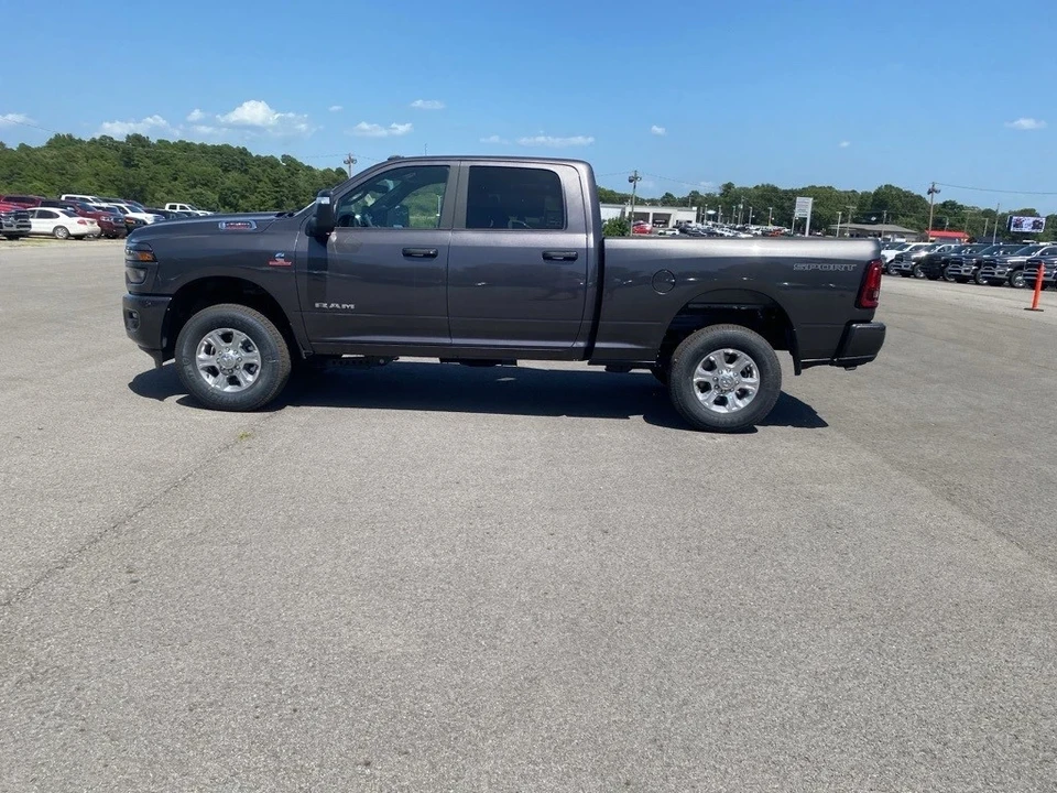 2025 Ram 2500 - Image 8 of 12