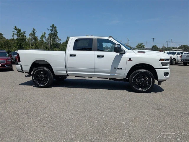 2025 Ram 2500 - Image 3 of 12