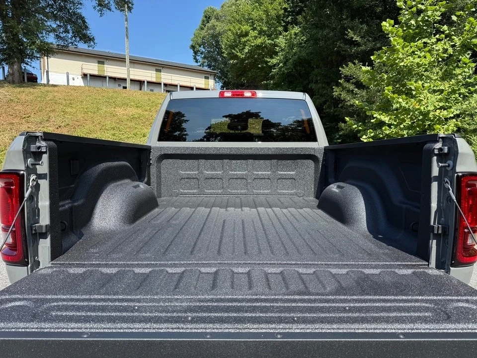 2025 Ram 2500 - Image 9 of 12