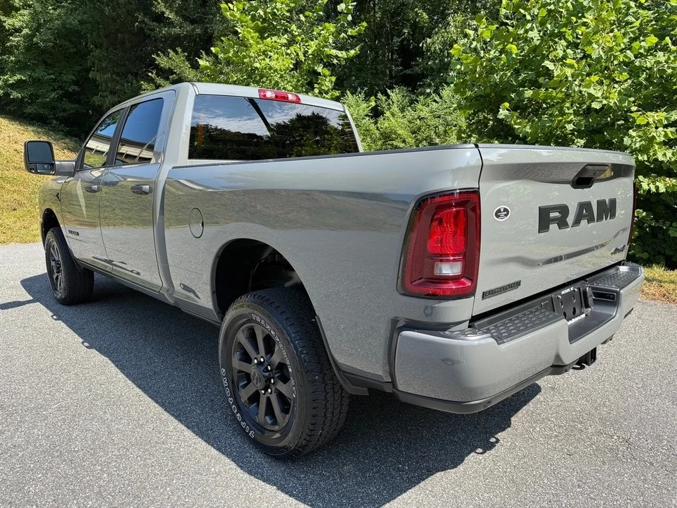 2025 Ram 2500 - Image 10 of 12