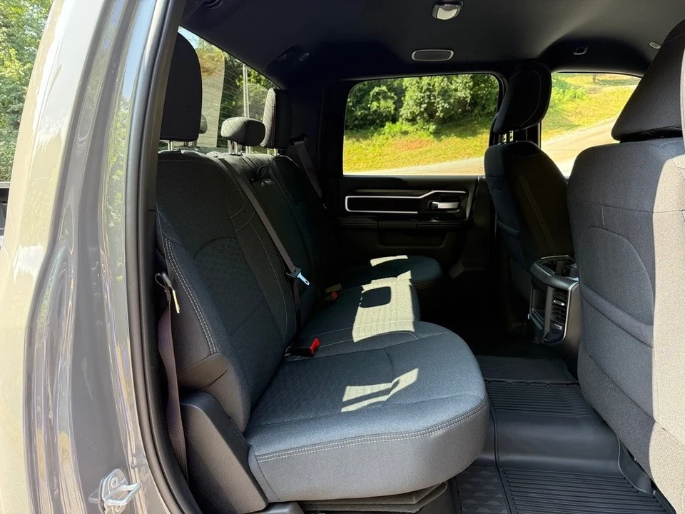 2025 Ram 2500 - Image 19 of 21