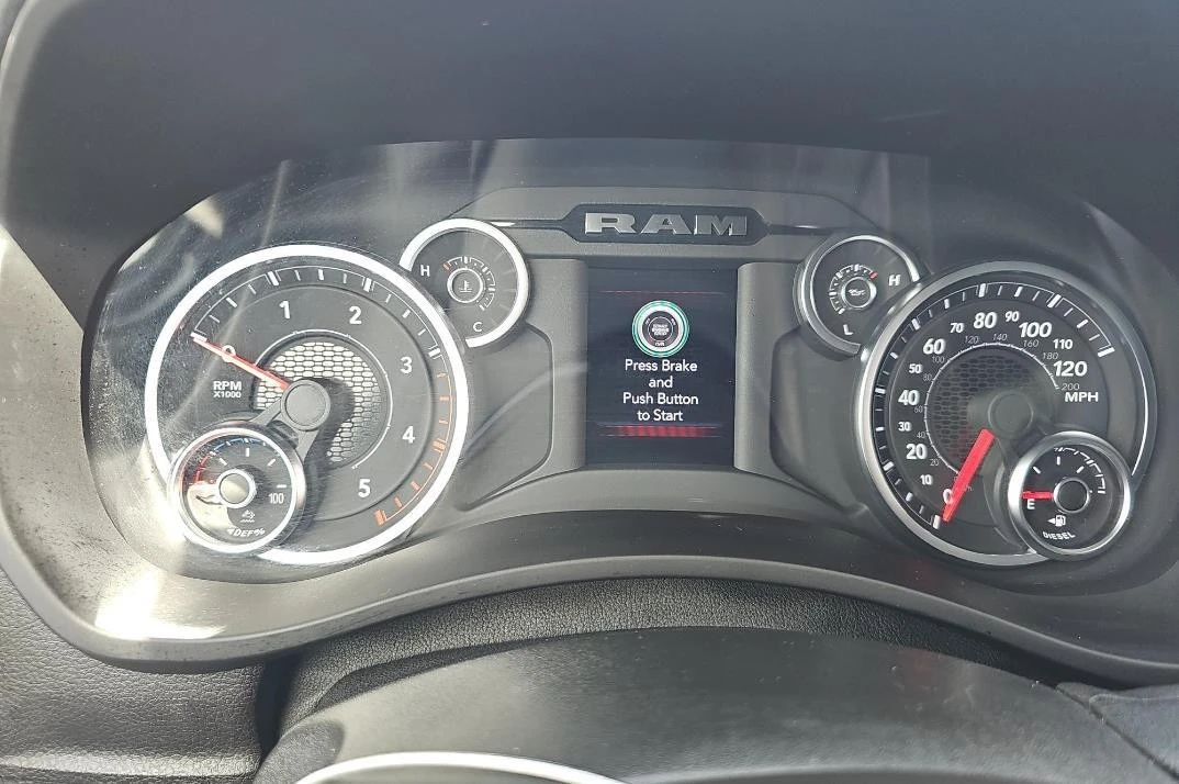 2025 Ram 2500 - Image 5 of 16