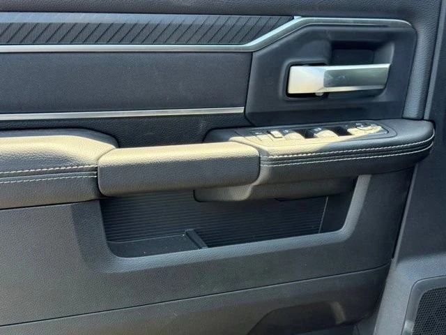 2025 Ram 2500 - Image 11 of 12
