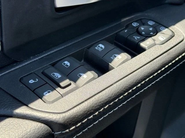 2025 Ram 2500 - Image 12 of 12