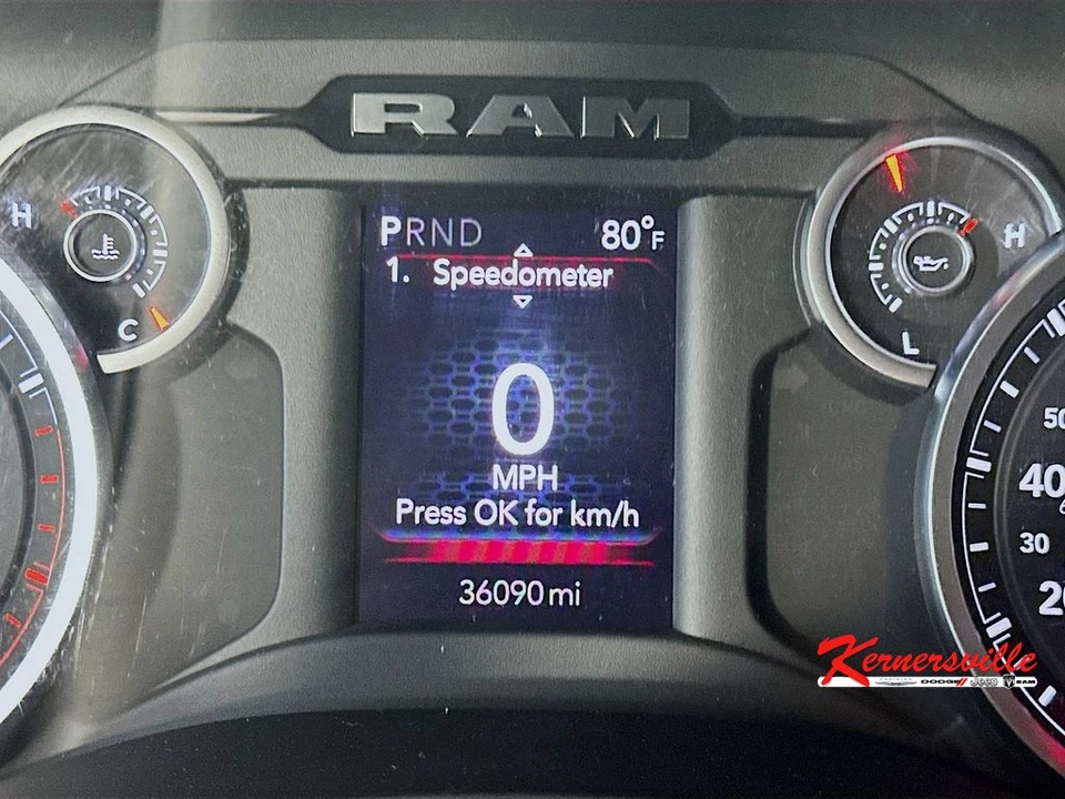 2025 Ram 2500 - Image 15 of 24
