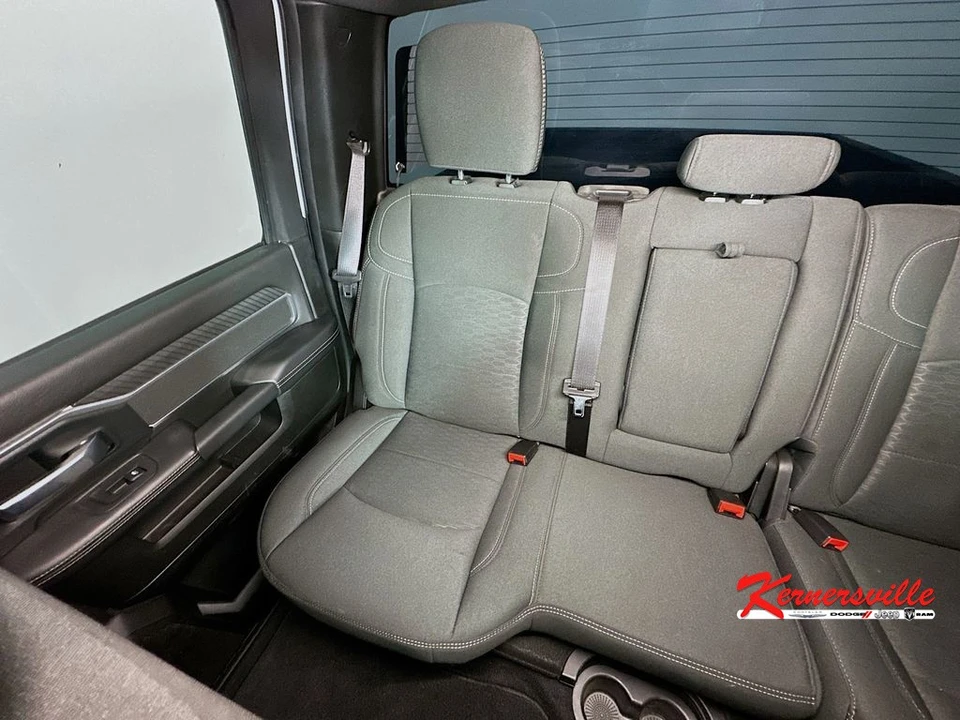 2025 Ram 2500 - Image 12 of 24