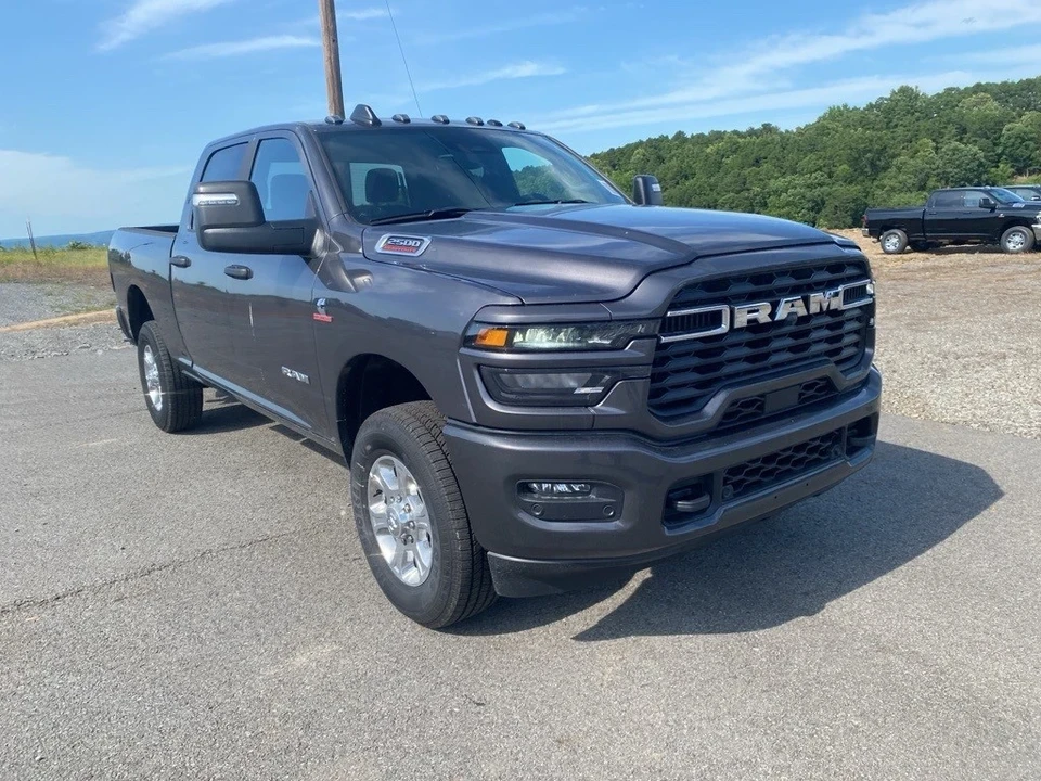 2025 Ram 2500 - Image 3 of 12