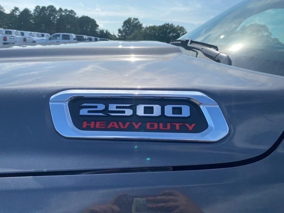 2025 Ram 2500 - Image 10 of 12