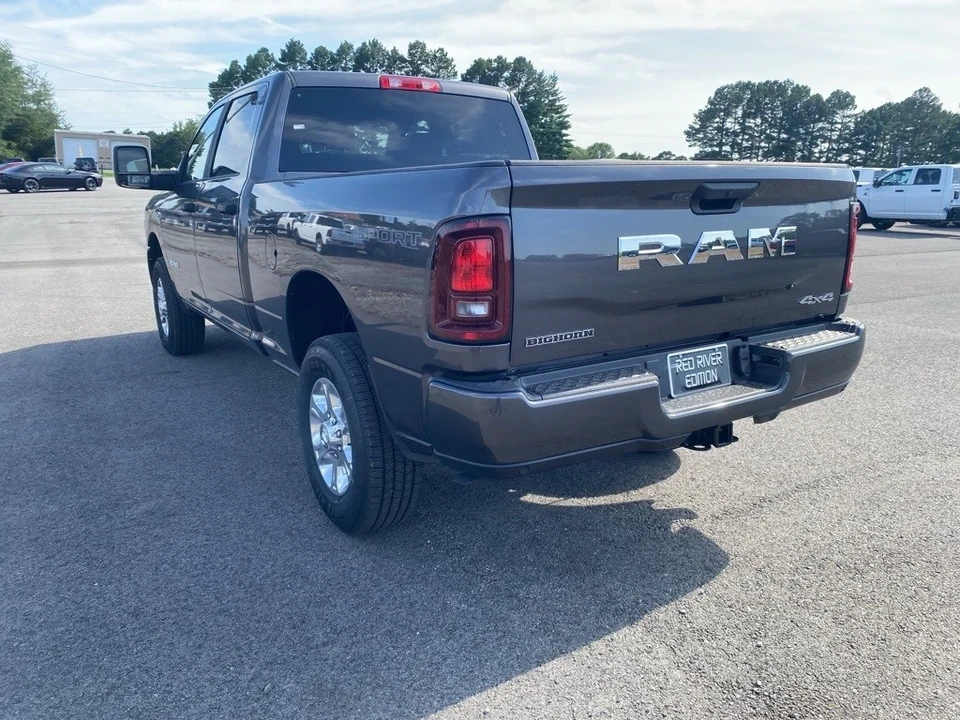 2025 Ram 2500 - Image 7 of 12