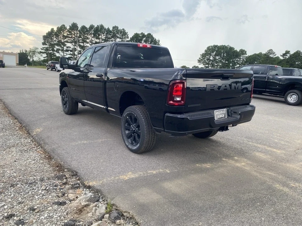 2025 Ram 2500 - Image 7 of 12