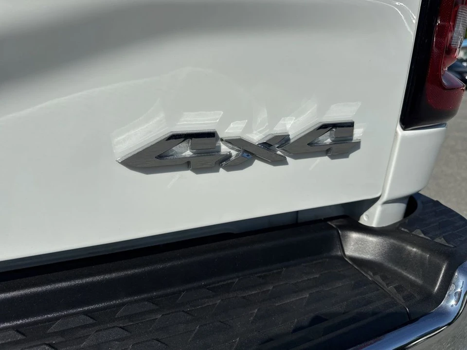 2025 Ram 2500 - Image 28 of 31