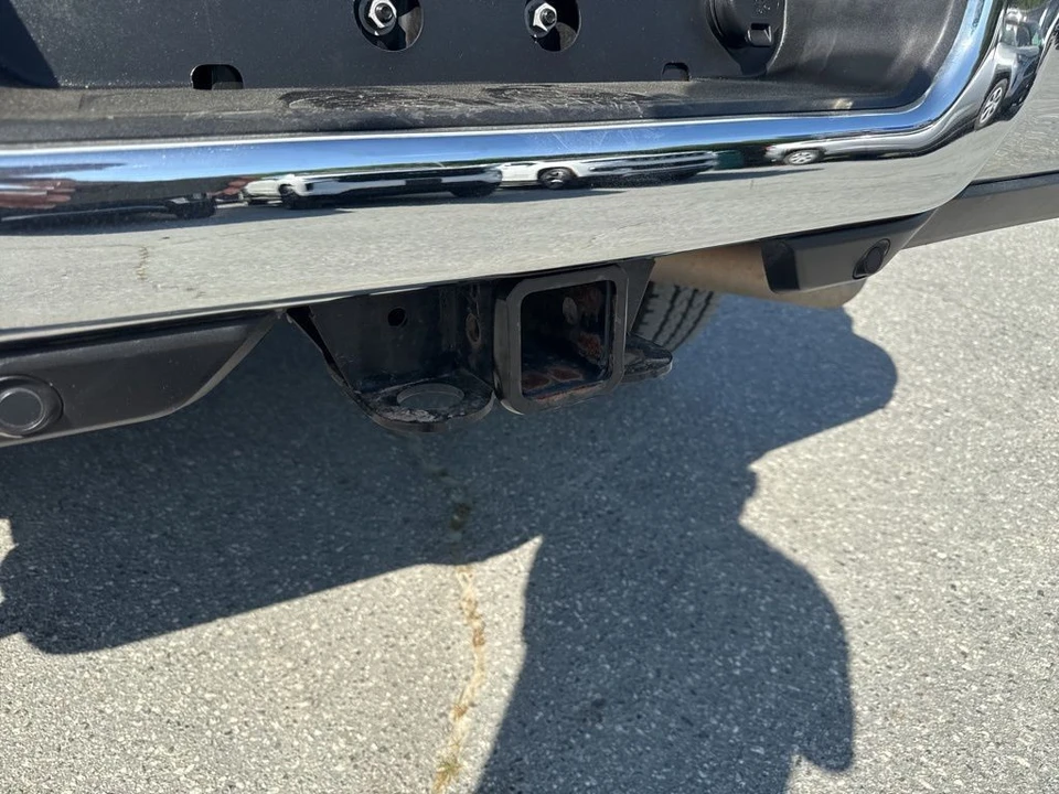 2025 Ram 2500 - Image 27 of 31
