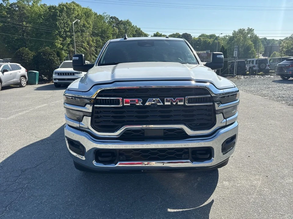 2025 Ram 2500 - Image 8 of 21
