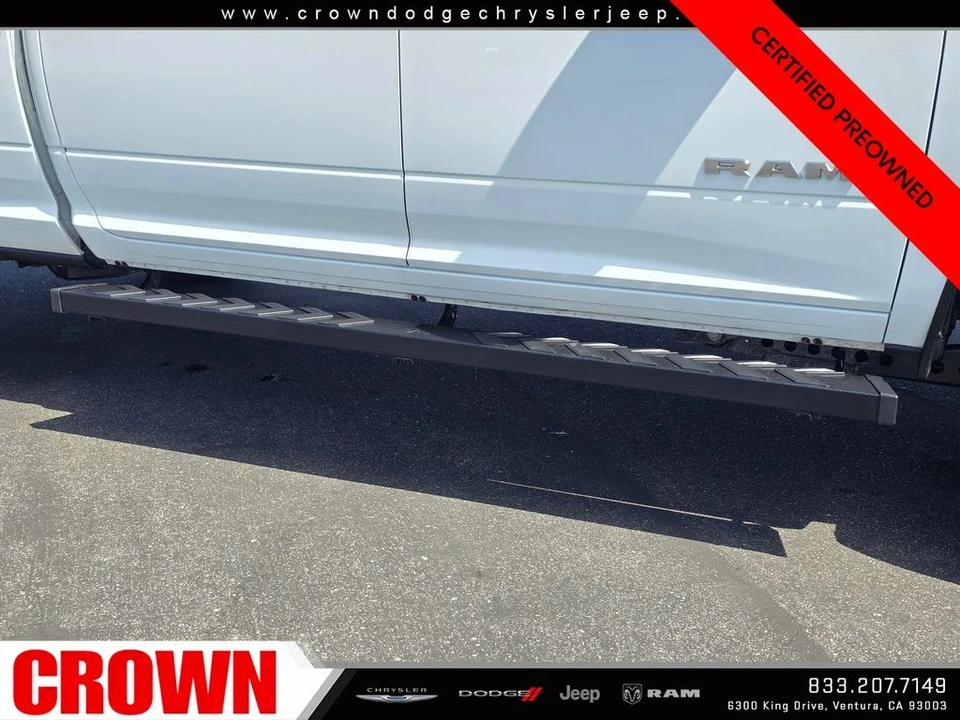 2025 Ram 2500 - Image 11 of 31