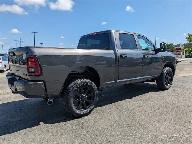 2025 Ram 2500 - Image 4 of 12