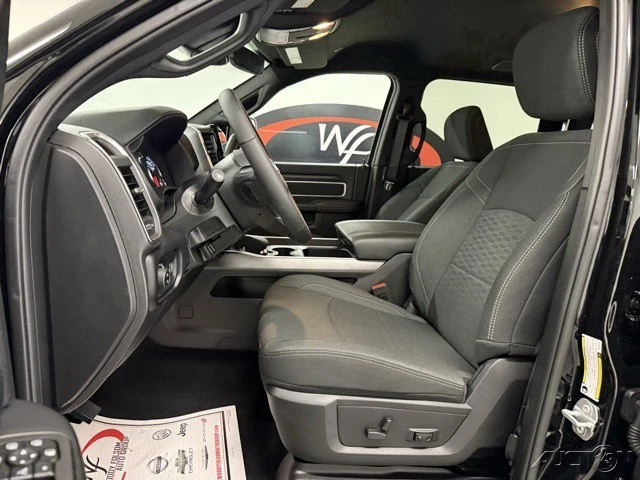 2025 Ram 2500 - Image 9 of 12