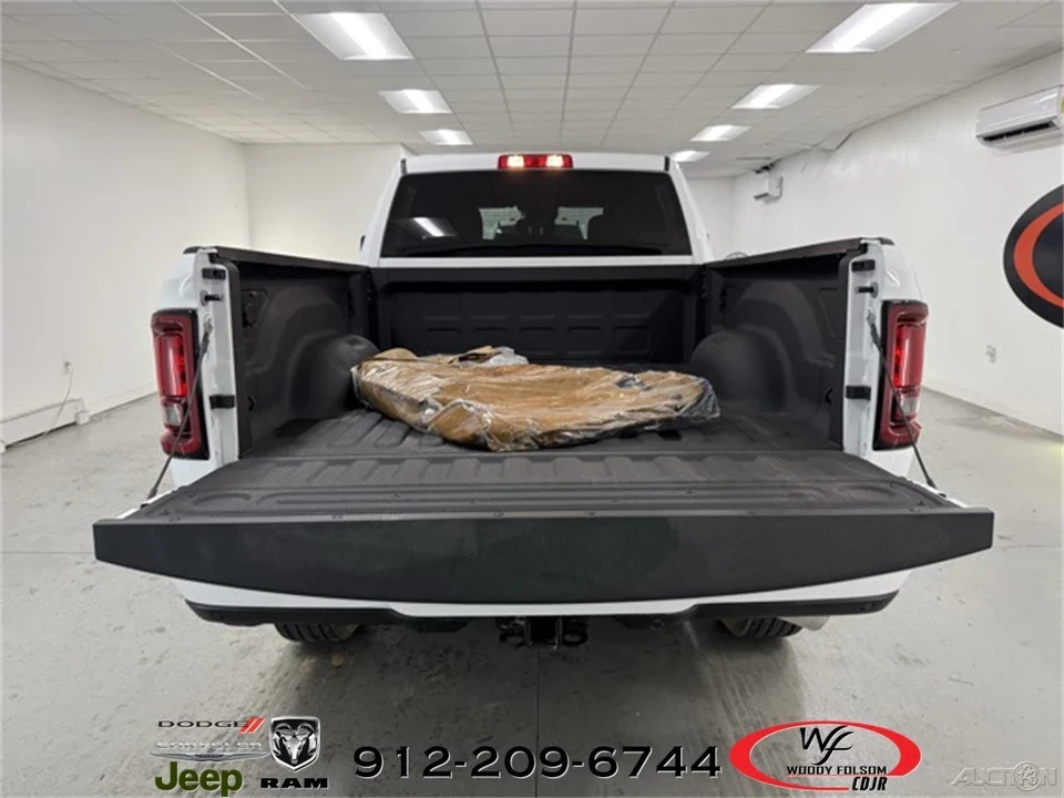 2025 Ram 2500 - Image 7 of 12